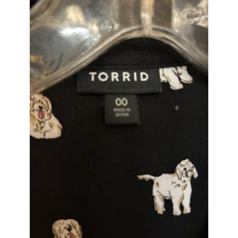 Torrid Women's Long Sleeve Button Down Shirt Black With White Dogs‎ Size 00 Fun - Picture 2 of 8